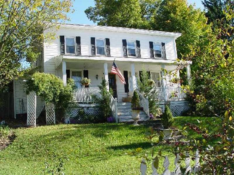 Meadowlark Farm B&B Warwick NY